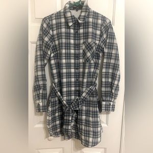 NWT Lulu’s plaid, long sleeve, short dress size XS
